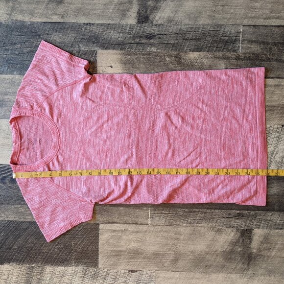 Lululemon Swiftly Tech Pink Short Sleeve Tee - Size 4 - Picture 5 of 7